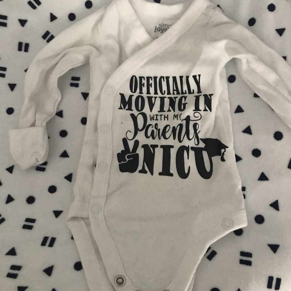 Great NICU coming home outfit